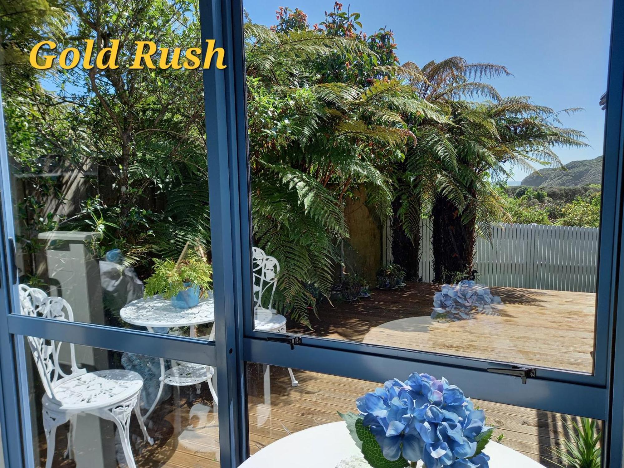 Charleston Goldfields Accommodation Exterior photo
